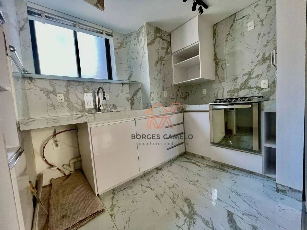 Cobertura com 2 quartos para alugar, 157 m² por R$ 12.138/mês - Belvedere - Belo Horizonte - Foto 5