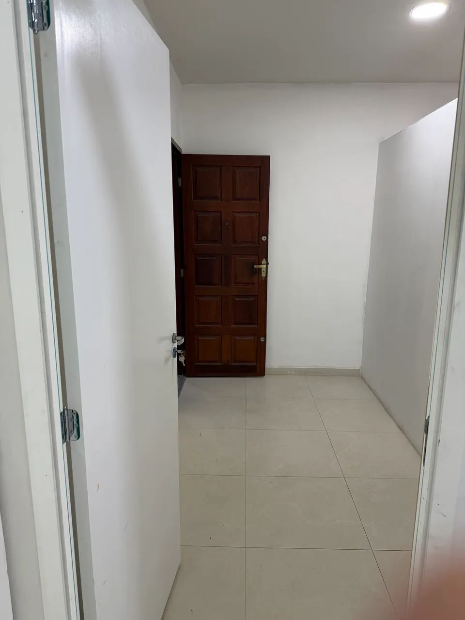 Alugo sala comercial - Marechal Hermes - Foto 2