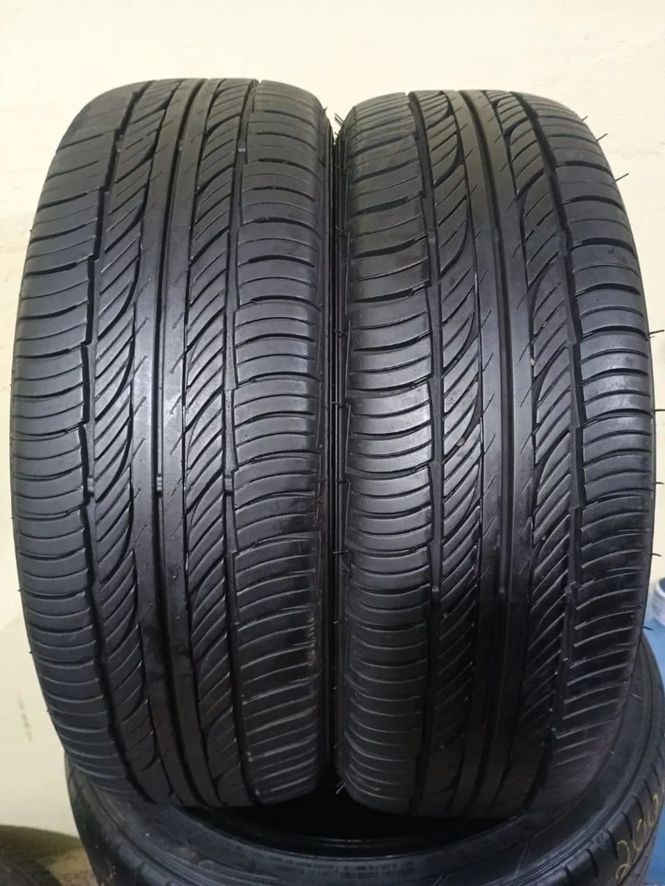 Pneus sumitomo seminovos 