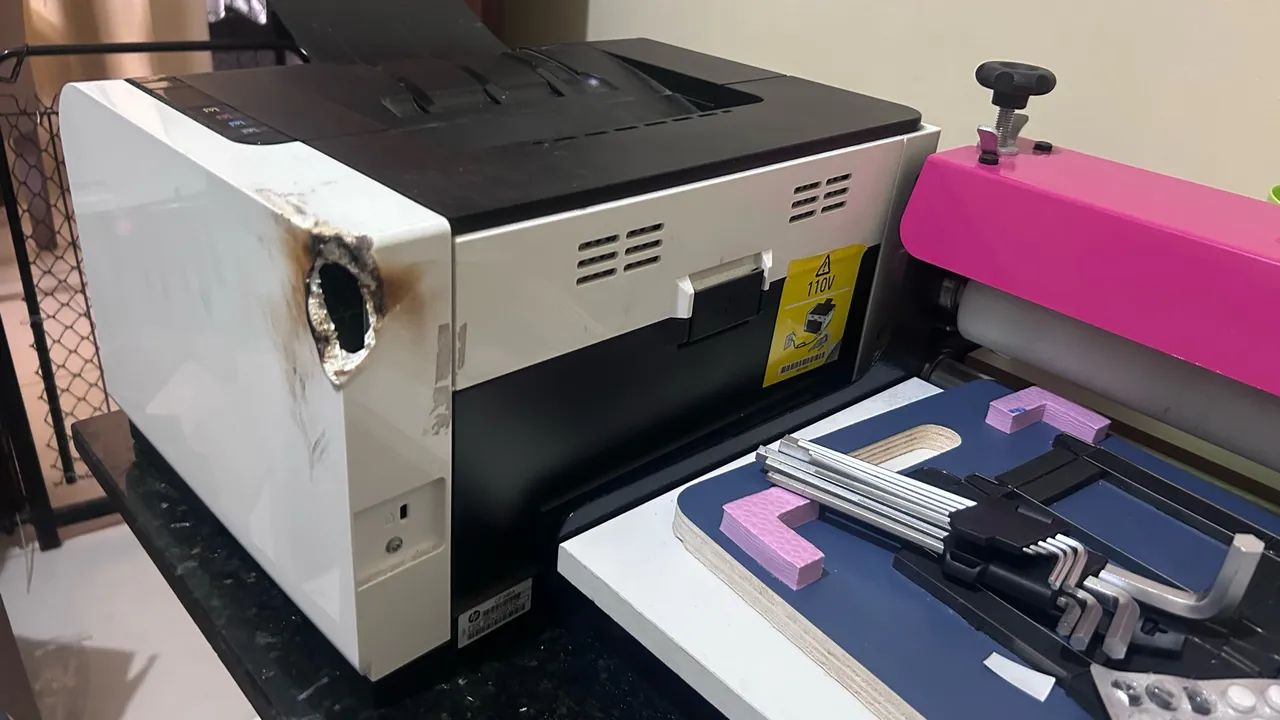 Impressora laser HP CP1025 color - Foto 5
