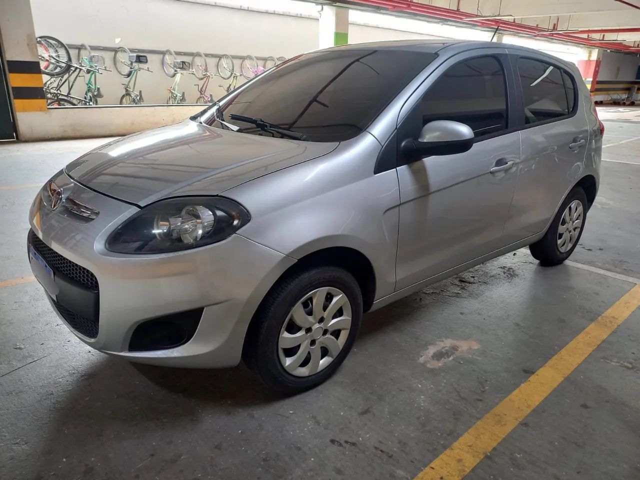 Fiat Palio Attractive 1.0 EVO Fire Flex 8V 5P 2015