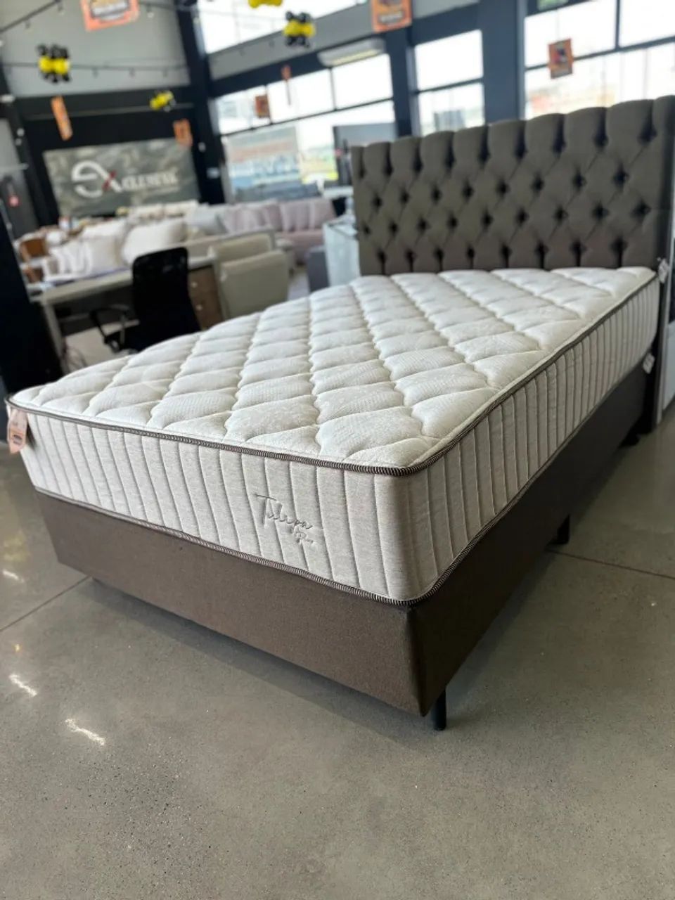 CONJ BOX SHOWROOM 60% DE DESCONTO  - Foto 4