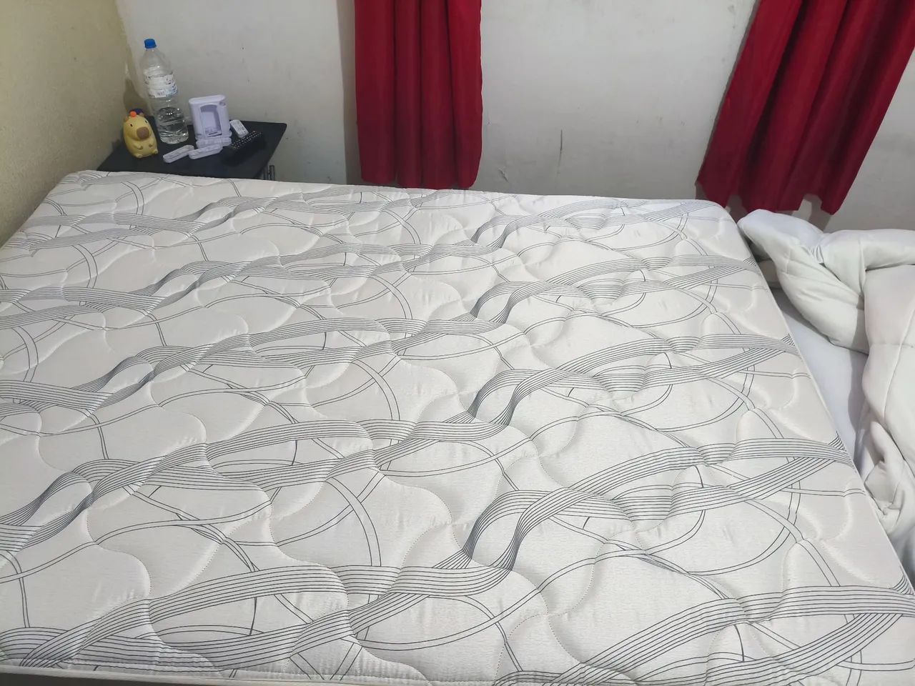 Vendo cama box de casal semi nova  - Foto 3