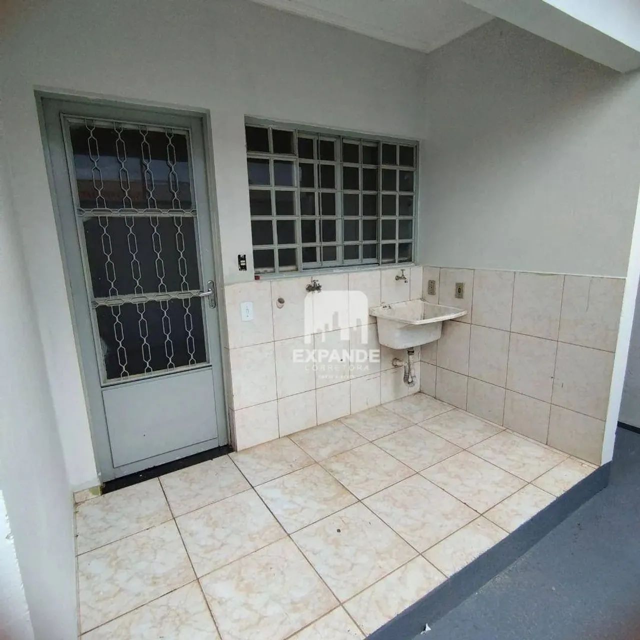 Casa com 2 dormitórios para alugar, 141 m² por R$ 2.800,00/mês - Jardim Itamarati - Botuca - Foto 5