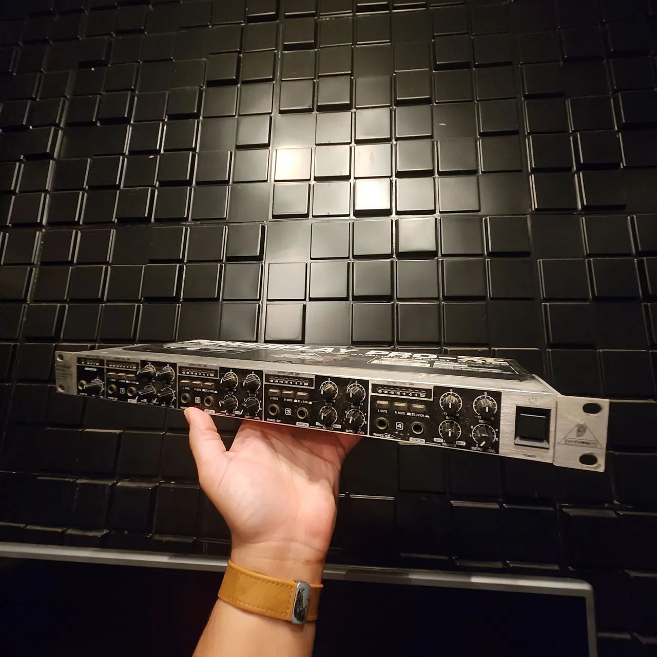 Behringer PowerPlay HA4700