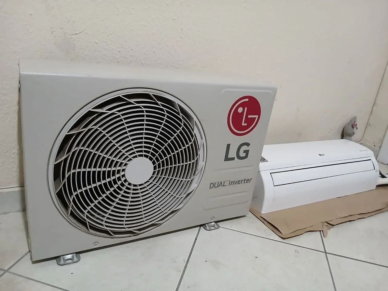 Vendo Ar Condicionado Split LG +IA 9000btus 