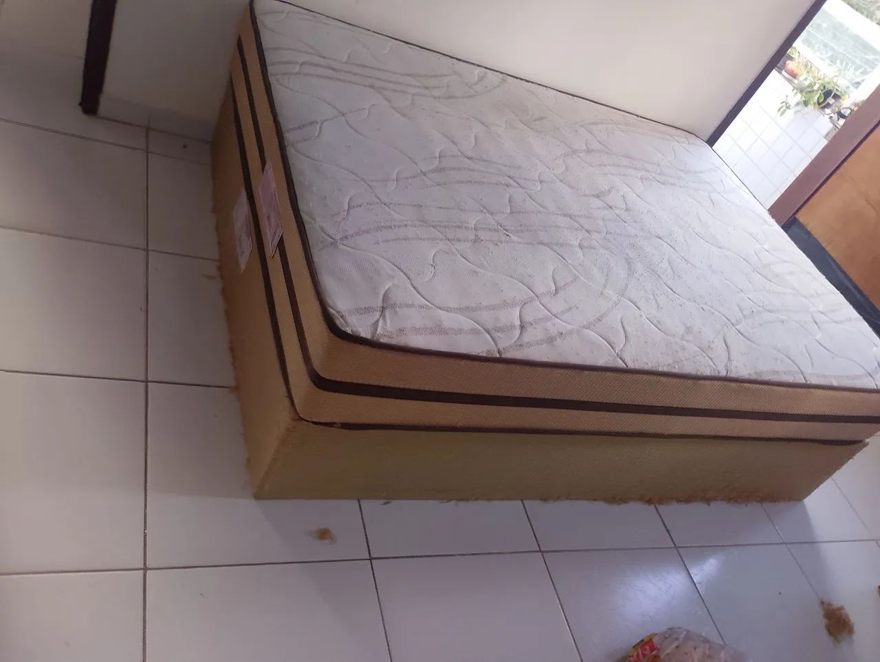 Cama box  casal Plumatex