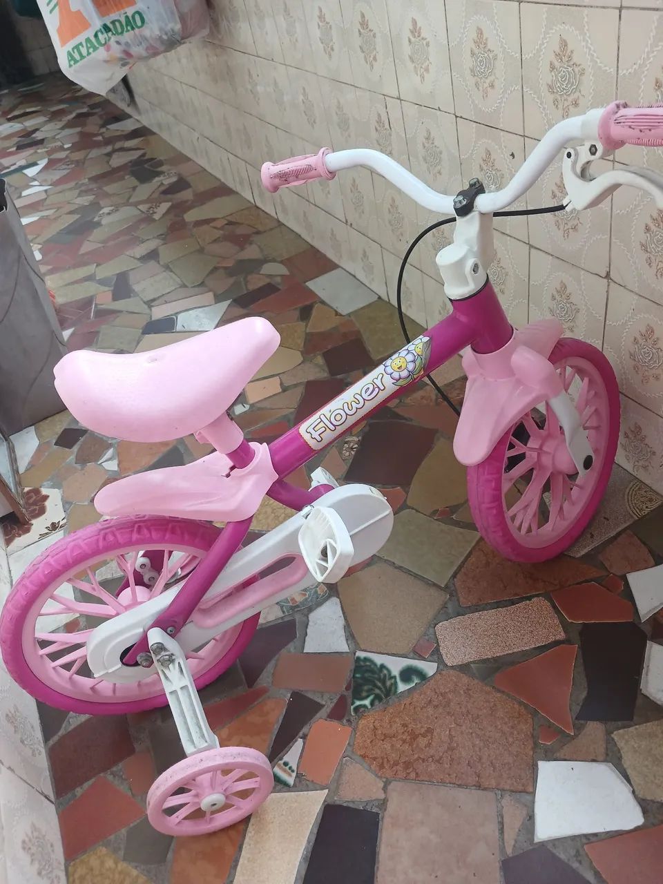 Vendo bicicleta aro 12 - Foto 2
