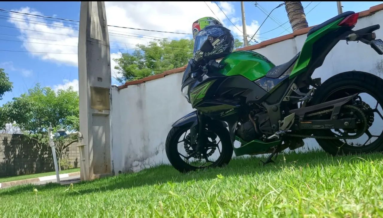 Z300  - Foto 3