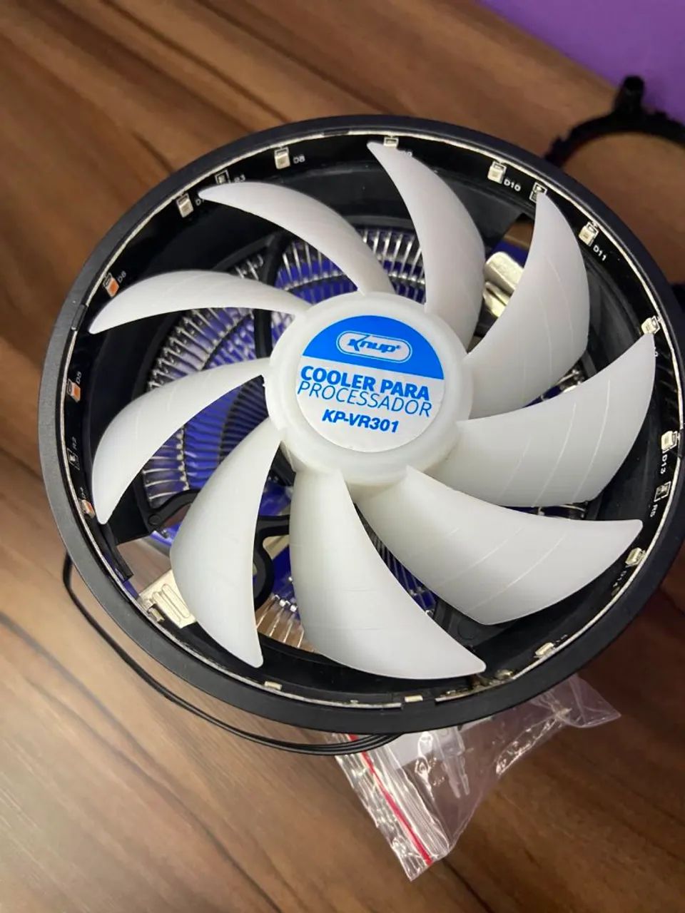 COOLER PARA PROCESSADOR COM LED RGB KNUP KP-VR301 - Foto 2
