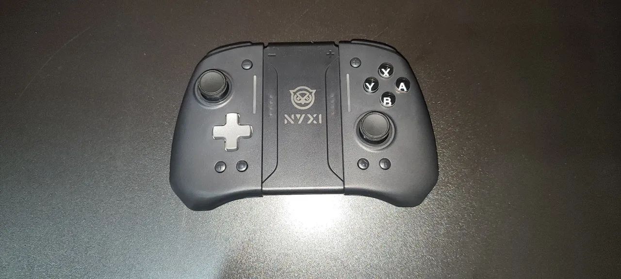 Nintendo Switch OLED desbloqueado + 2 controles + case - Foto 4
