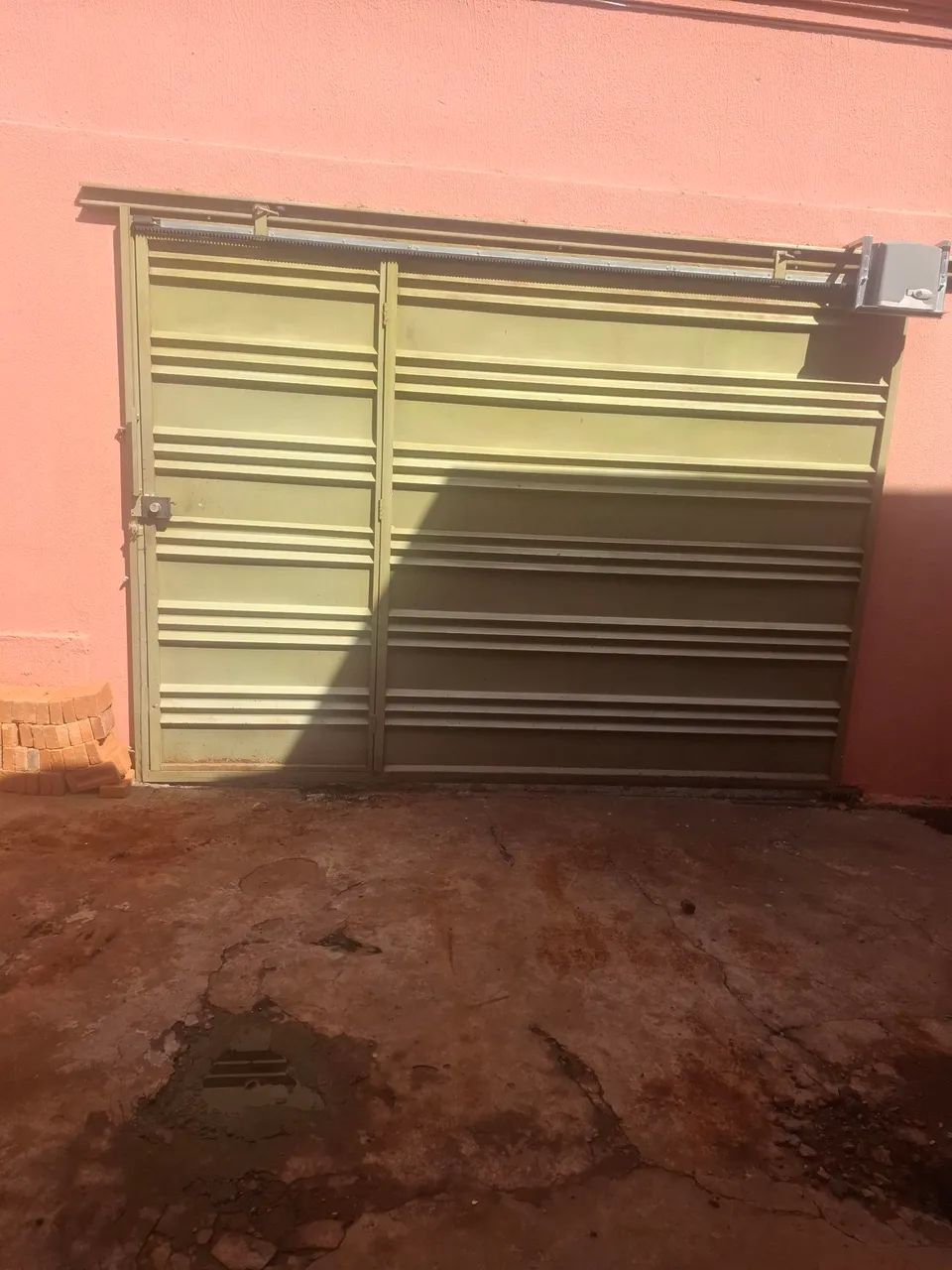 Used gate in good condition65071620697474121