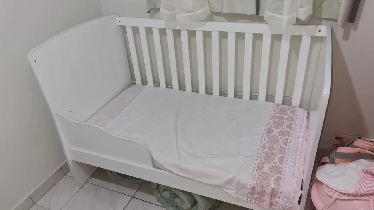 Berço com 3 alturas e vira cama! - Foto 3