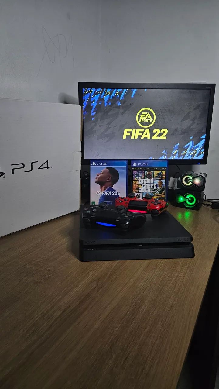 Playstation 4 - 2 jogos e 2 controles - Foto 3