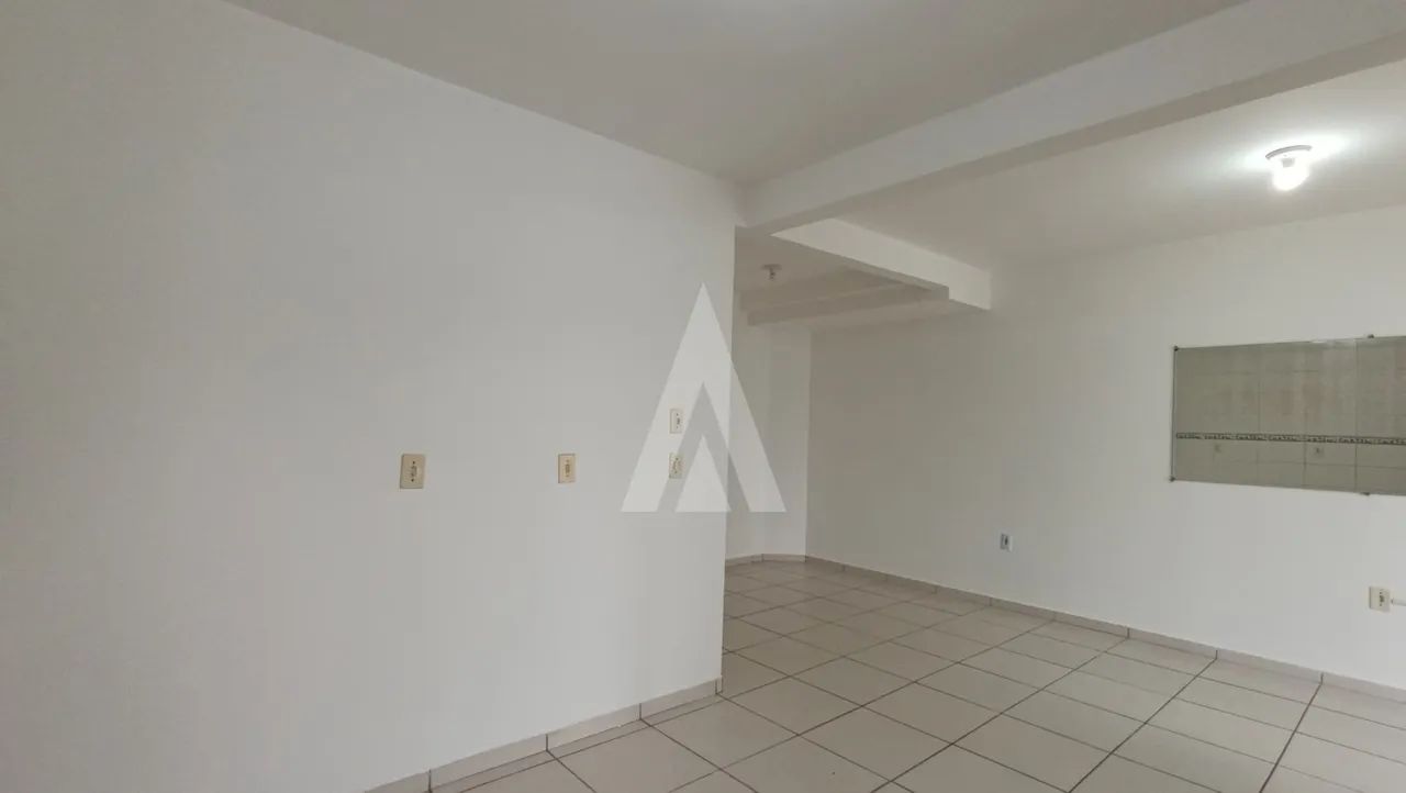 Geminado com 2 quartos e churrasqueira no bairro Iririu. - Foto 2
