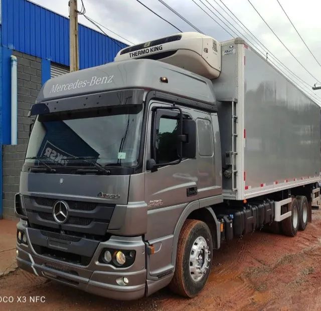 Mb atego 2426 ano 2014 - Foto 2