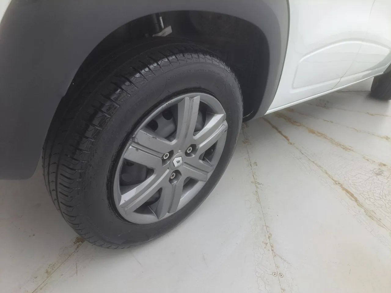 Renault Kwid 1.0 Zen, foto 14 de 18