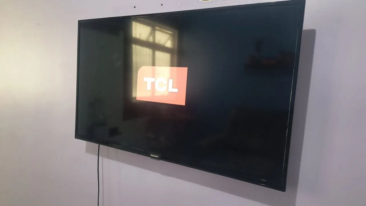TV: TCL 43 FULL HD  - Foto 2