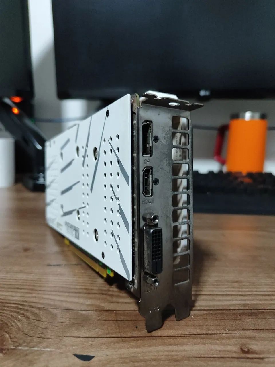 GTX 1660 Super 6GB Galaxy - Foto 4