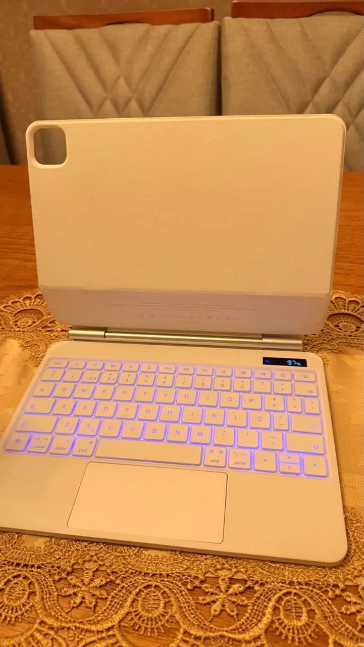 IPAD AIR M3 128GB + TECLADO ILUMINADO + CANETA! - Foto 4