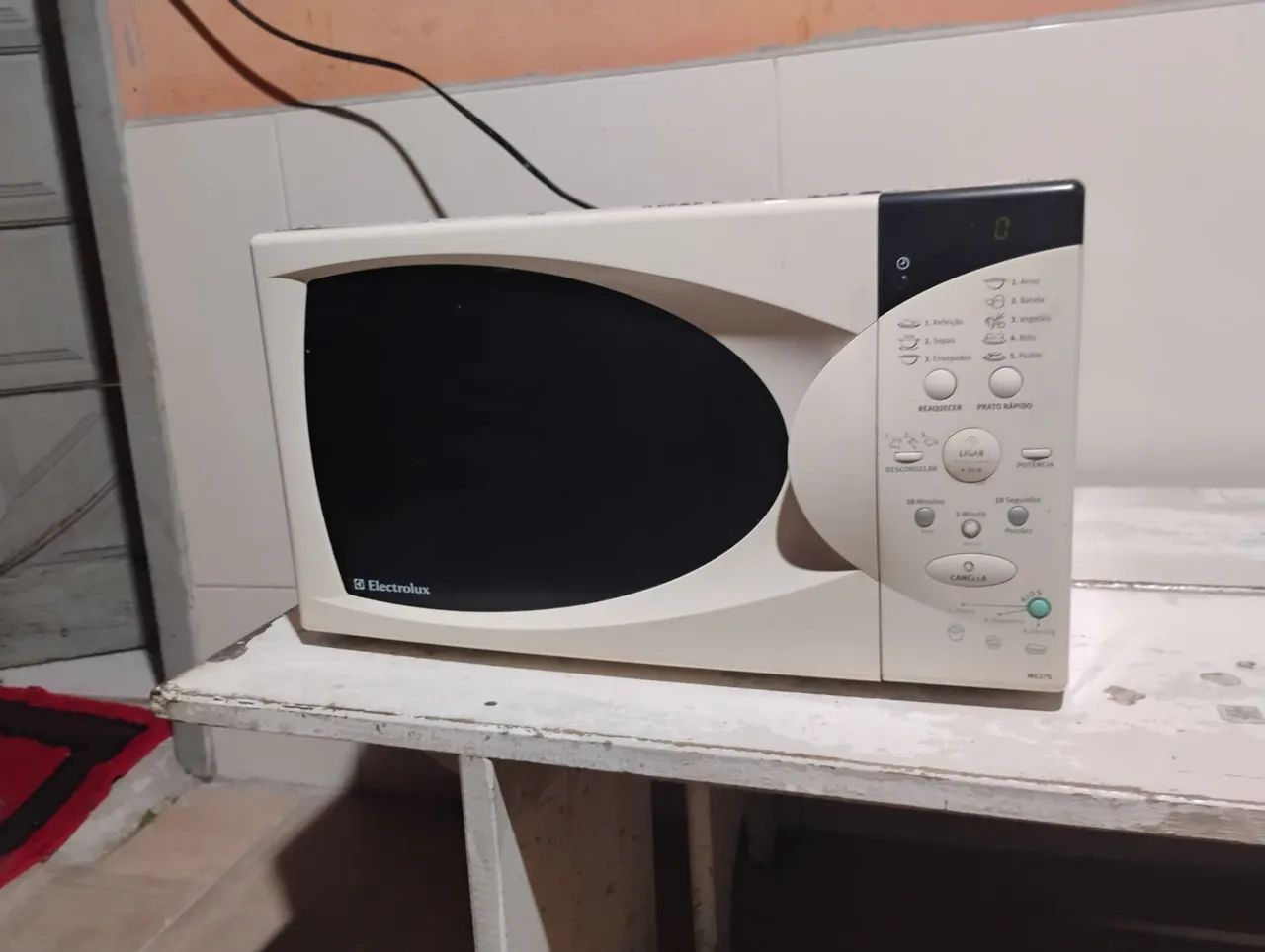 Microondas eletrolux 27l