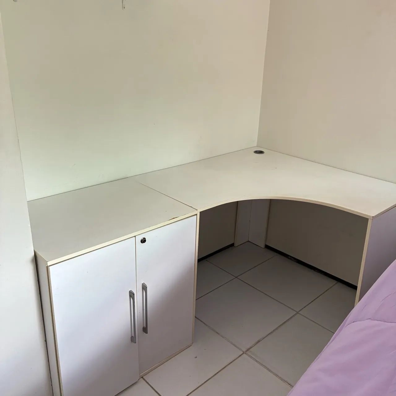 Vendo móvel para quarto e escritório 