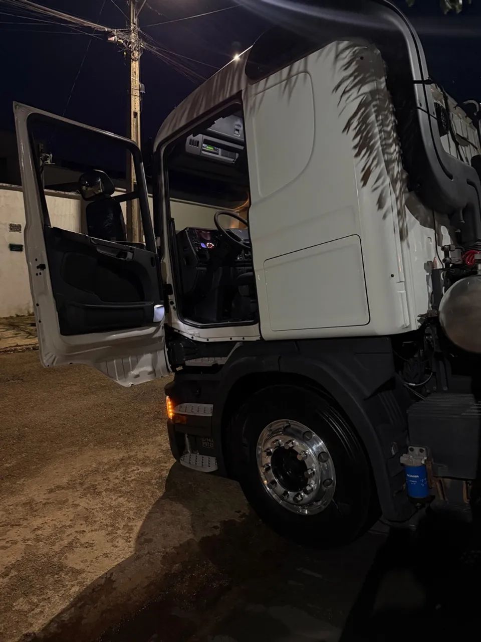 VENDO SCANIA G400 OPTICRUISE AUTOMÁTICA  - Foto 3