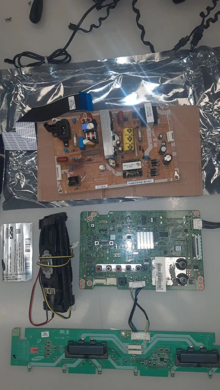 Placas tv Samsung LN32D403