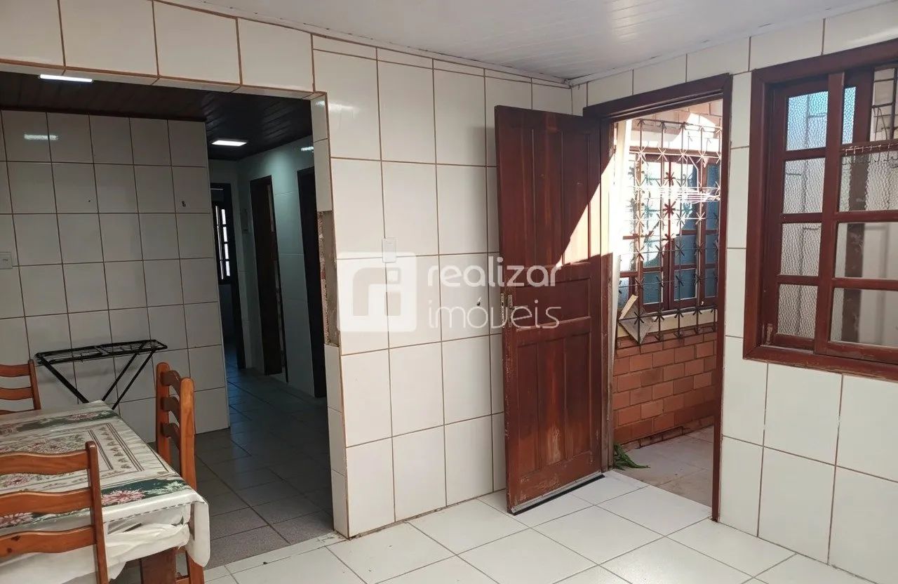 Casa 2 Dormitórios no Bairro Ingleses - Florianópolis - Foto 5