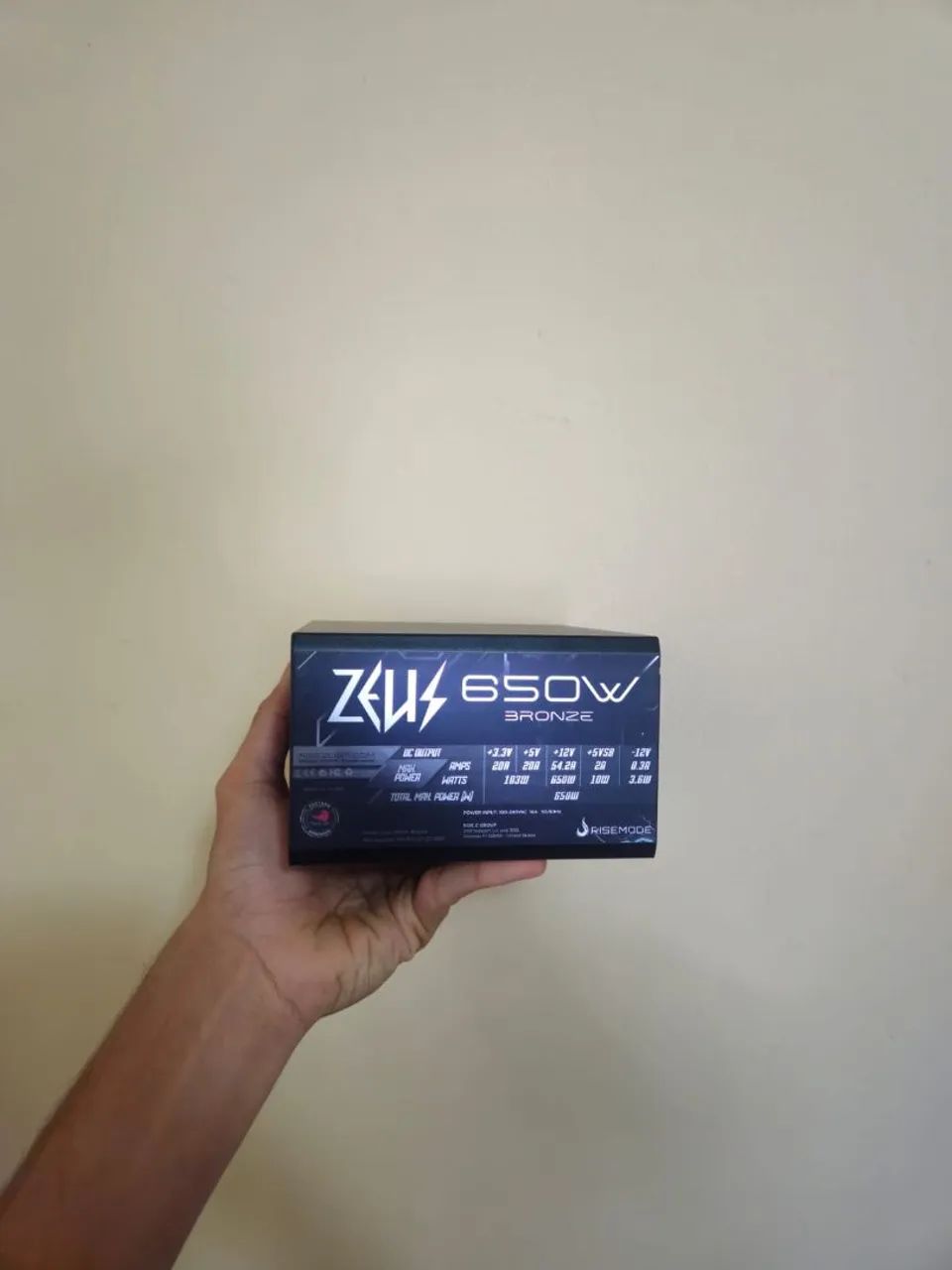 FONTE MODULAR RISE MODE ZEUS 650W BRONZE - Foto 2