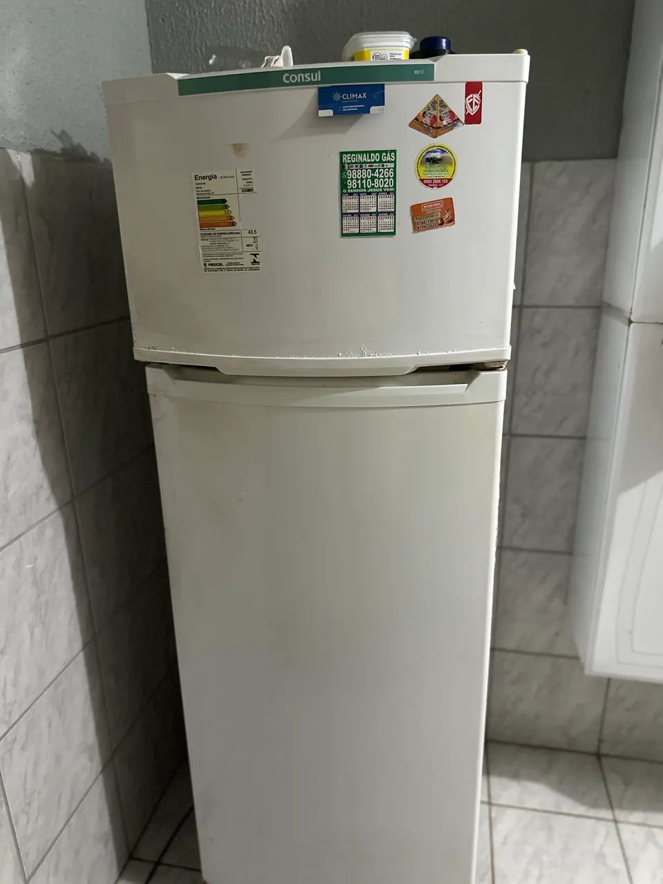 Geladeira para arrumar 