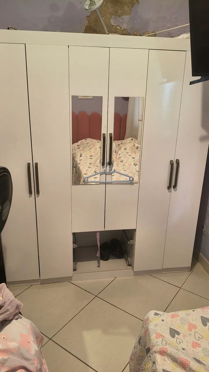 Guarda Roupa