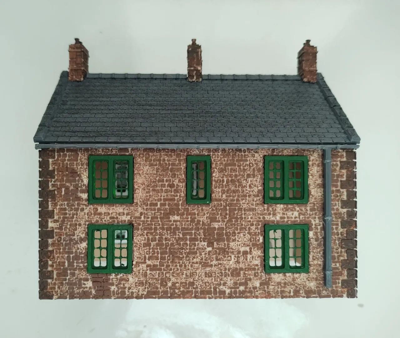 Casa e gradil HO, ferromodelismo! - Foto 3