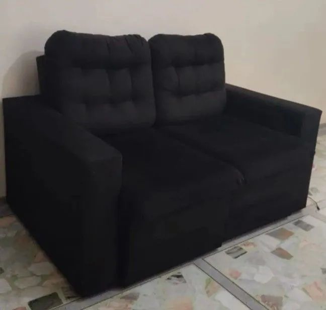 Sofá retrátil preto