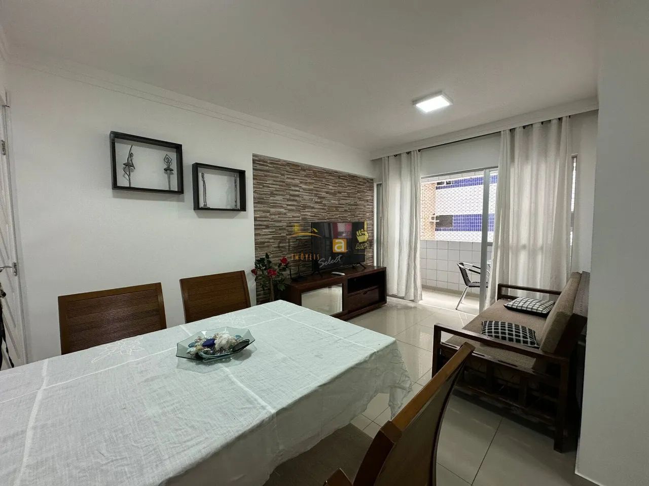 Apartamento 2 Quartos com Varanda em Candeias - Foto 2