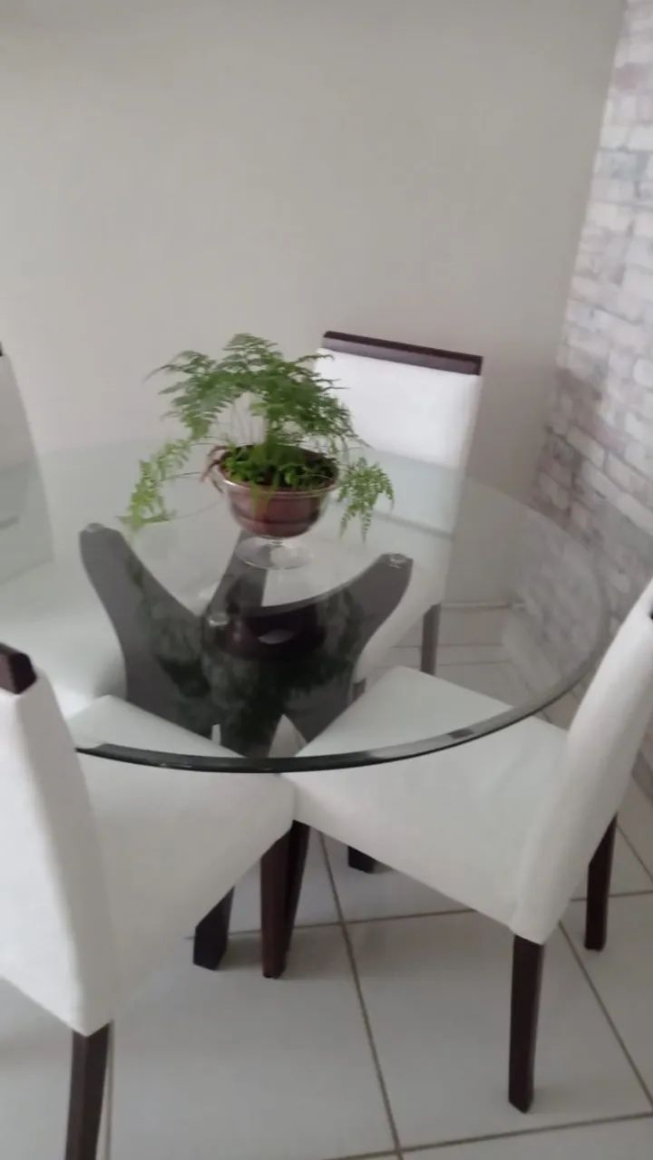 Mesa jantar com quadro cadeiras  - Foto 2