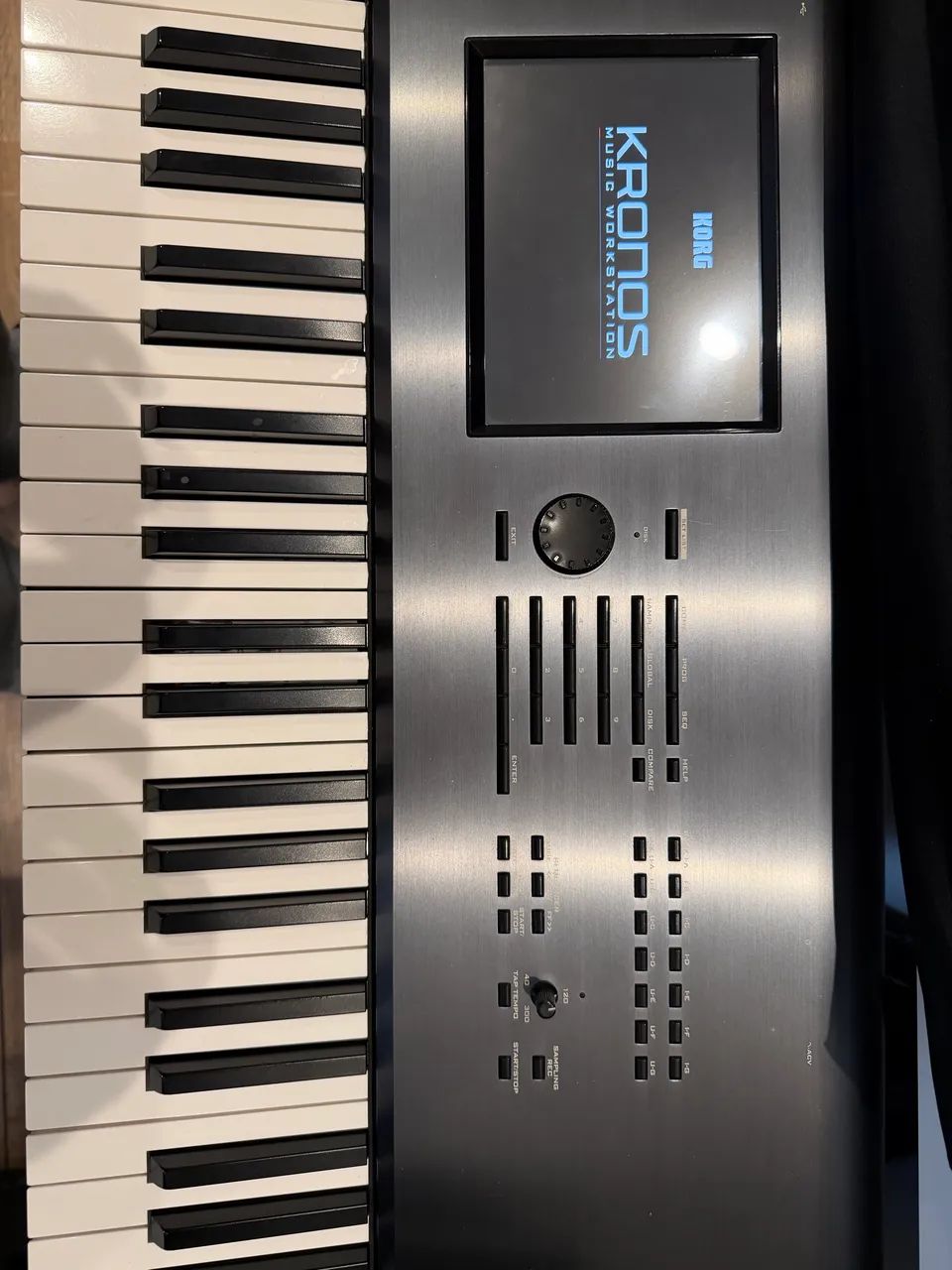 Korg kronos 73 - Foto 2