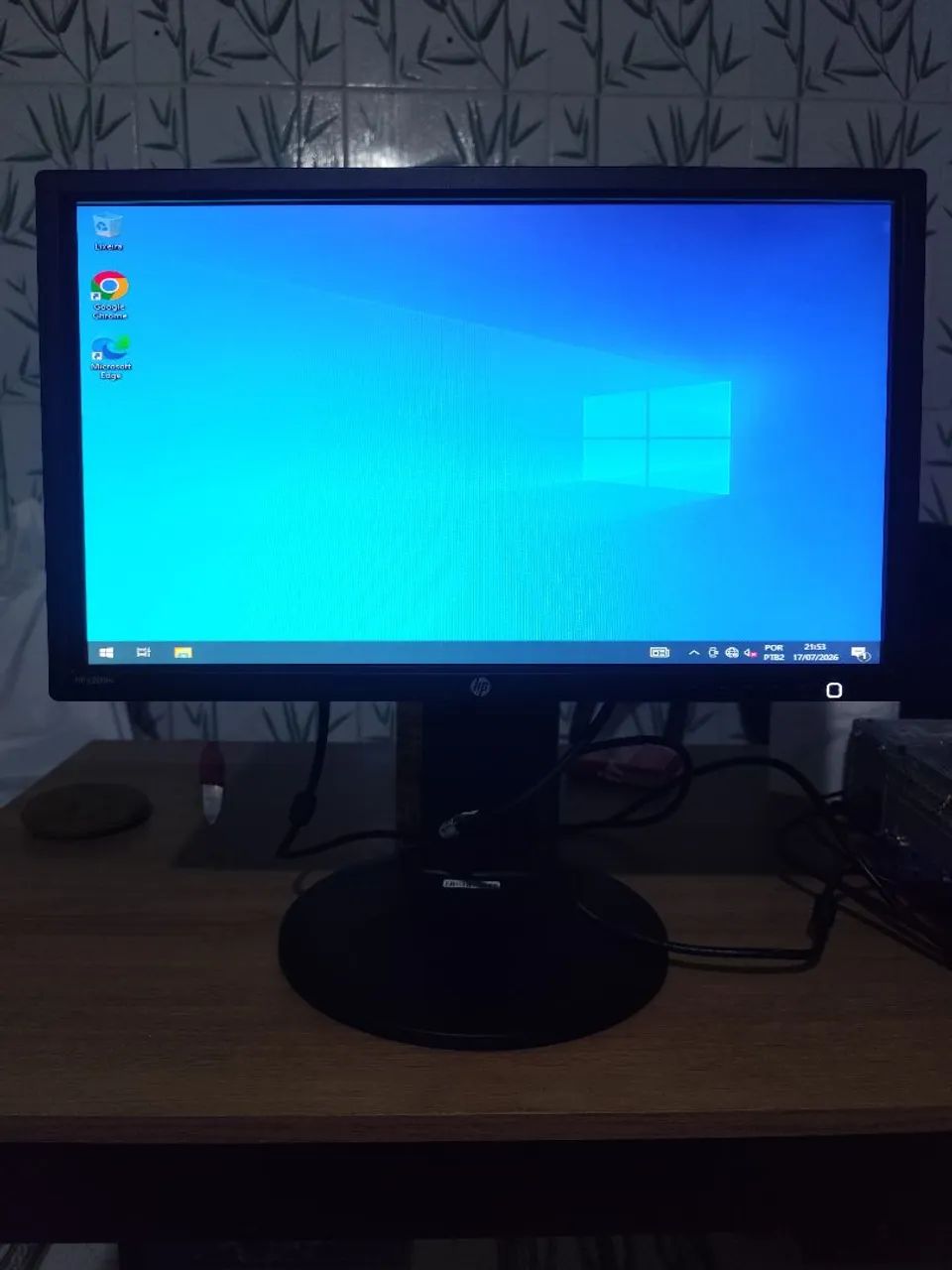 Monitor Hp 20 polegadas articulado  - Foto 2