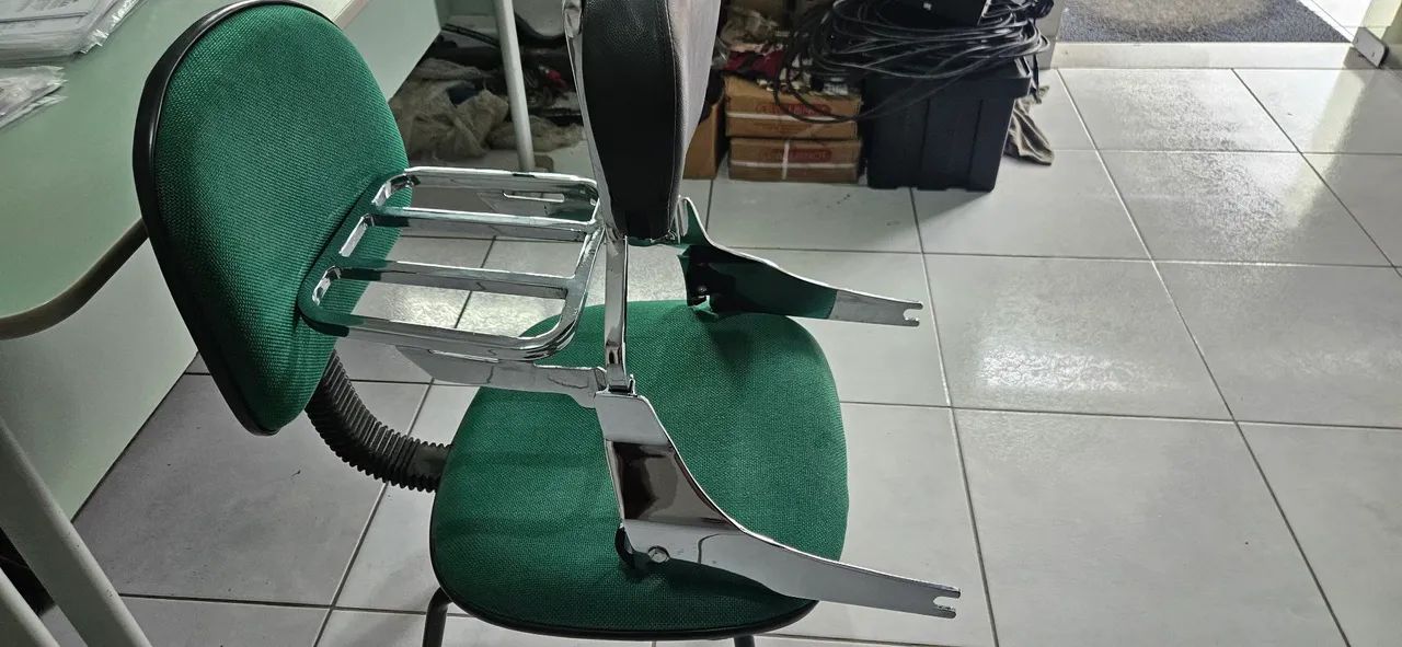 Sissy bar fat boy.