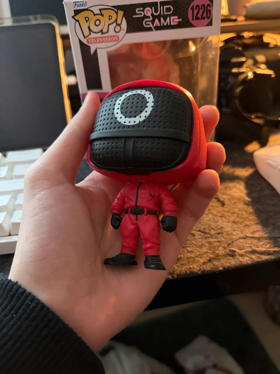 Funko Pop Squid Game 1226 Masked Soldier - Foto 2