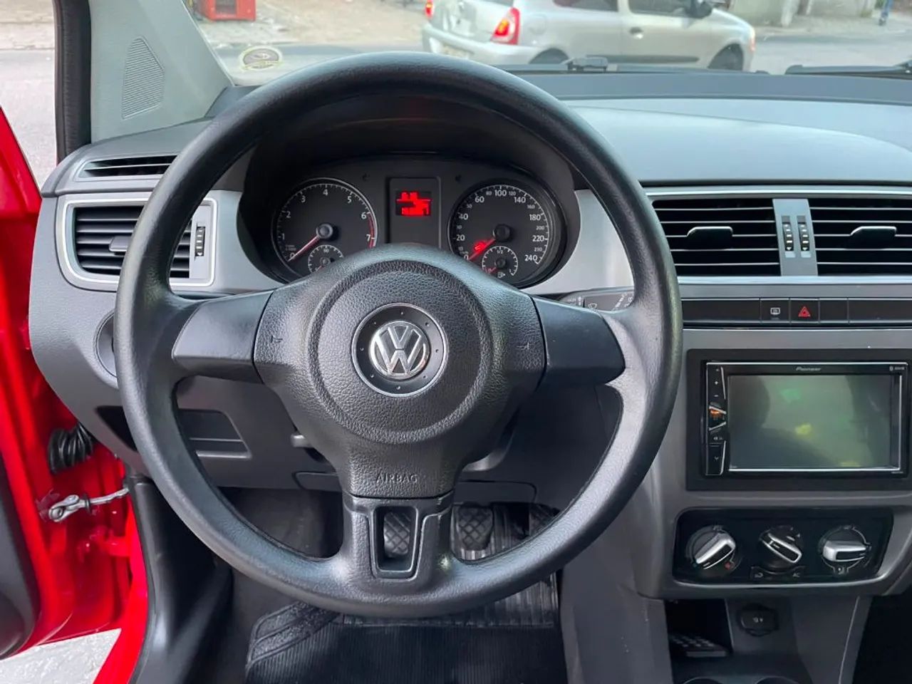 Volkswagen Fox Trendline 1.6 Flex 8V 5P 2015 - Foto 5