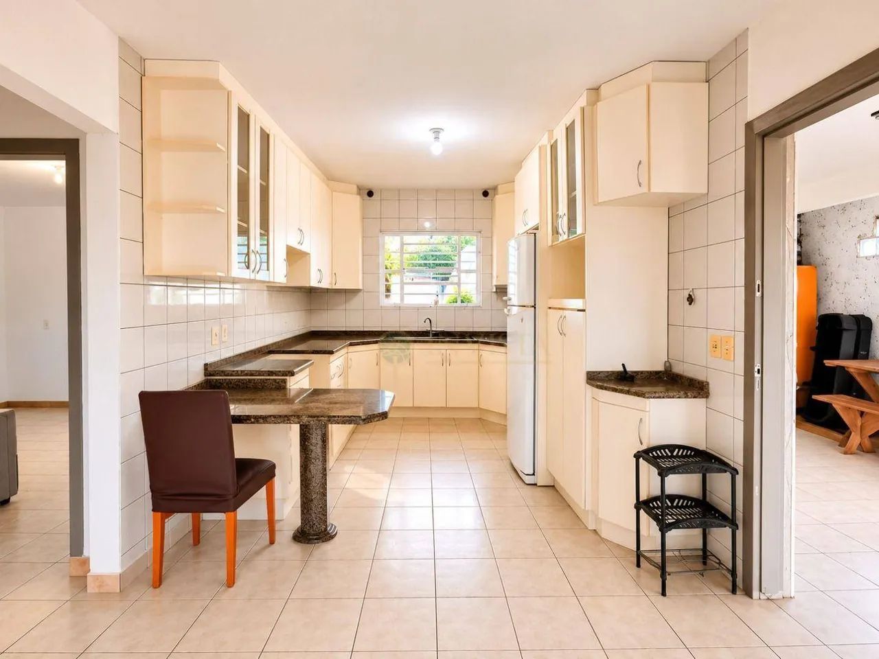 Casa na praia dos Ingleses com 2 quartos e 2 vagas - Florianópolis. - Foto 5