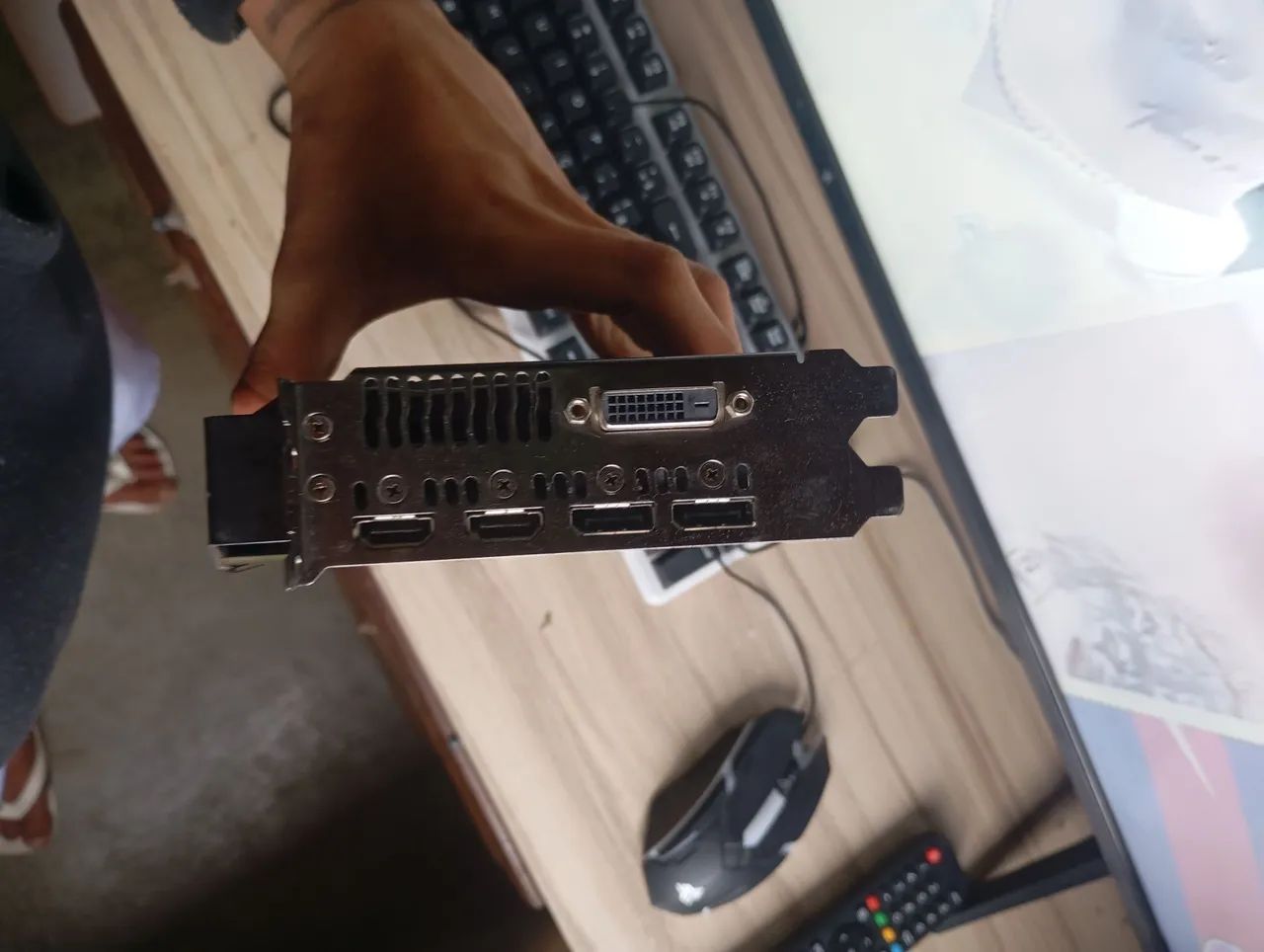 Vendo rx580 1 ano de uso - Foto 3