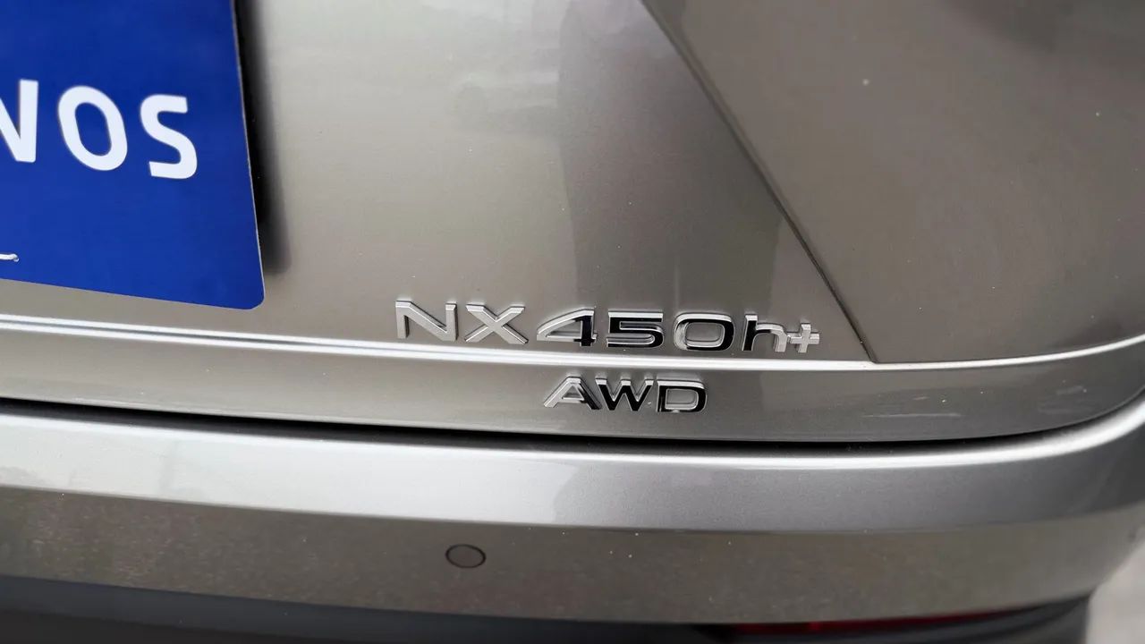 Lexus NX-450h+ AWD 2.5 16V Aut. (Híbrido), foto 4 de 13