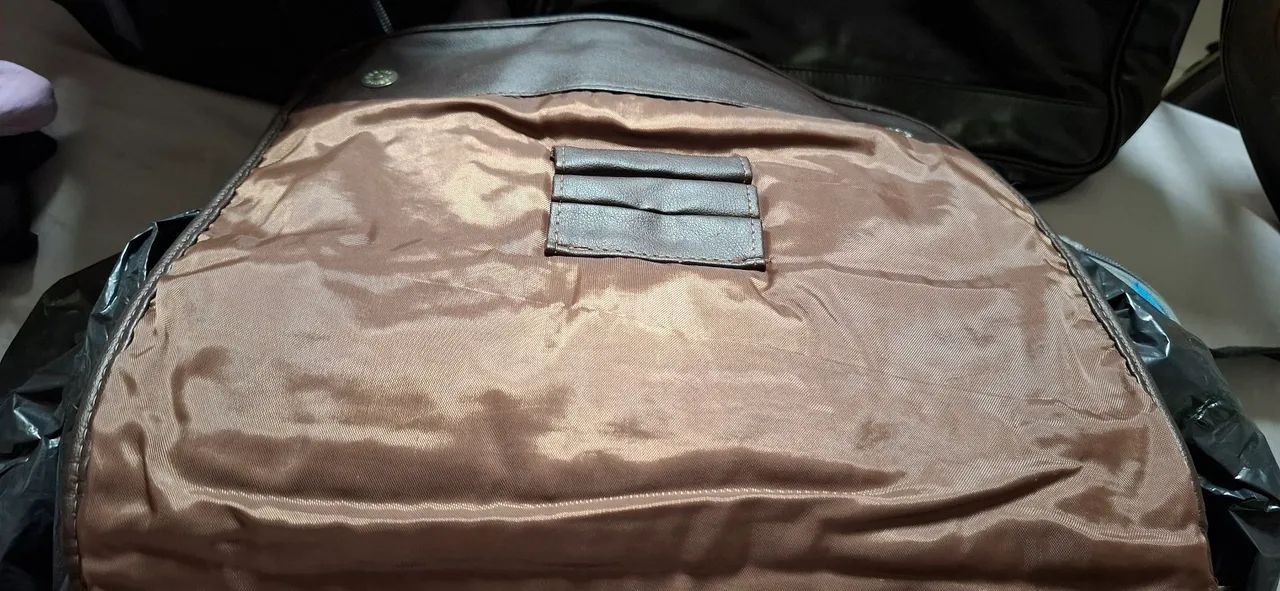 Bolsa de couro sintético  - Foto 4