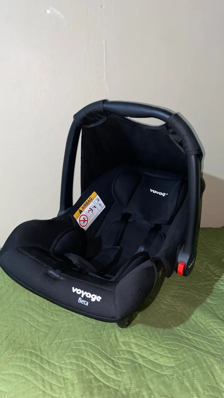 Bebê Conforto Voyage Beta - Cor preto