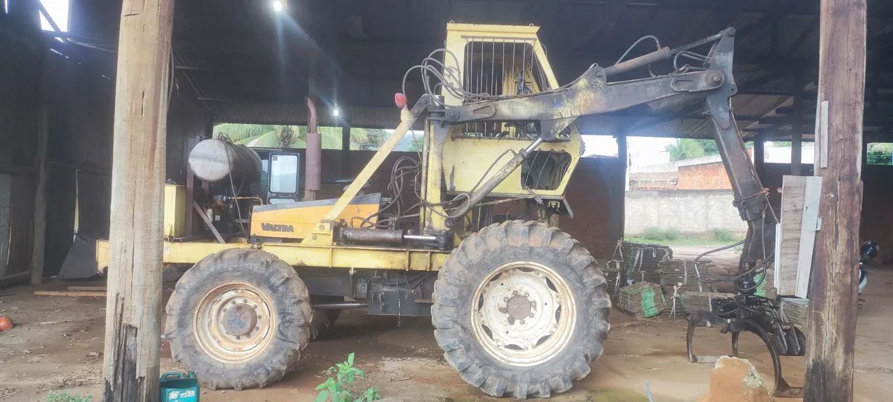 Trator Valmet Bm85