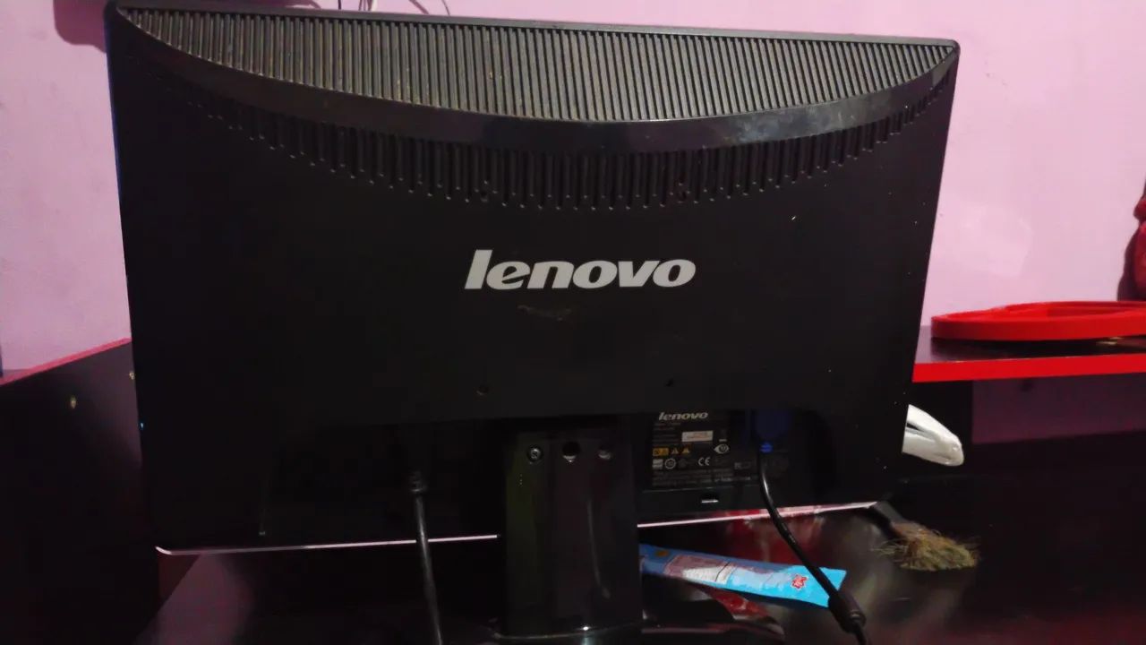 Monitor Lenovo 18,5 polegadas - Foto 3