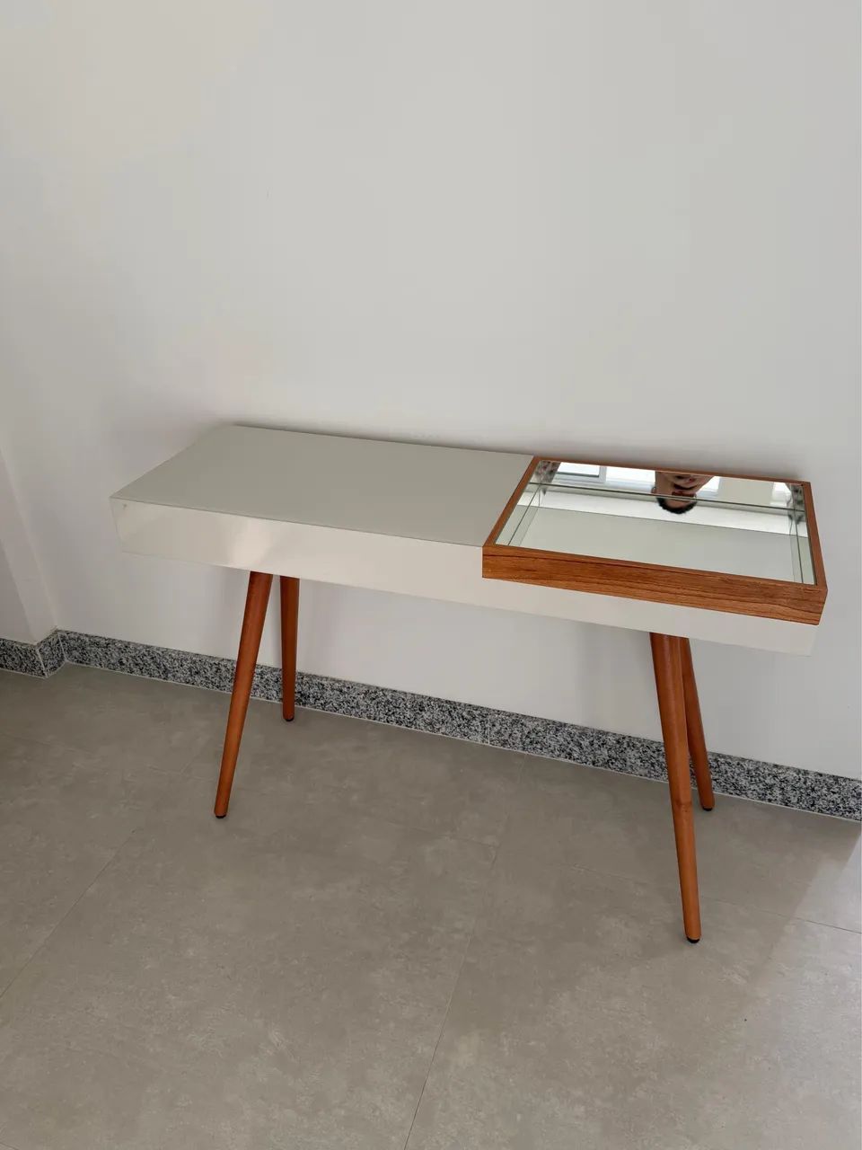 Aparador retrô