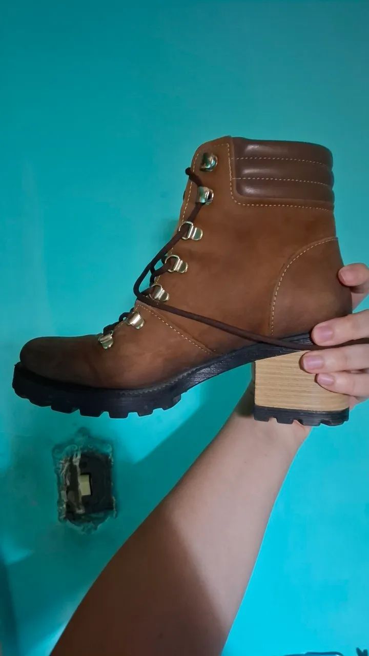 Bota Coturno Feminina  - Foto 2